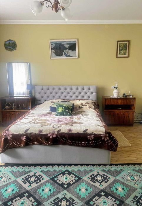 Здається дім біля термального басейна в Берегово подобово