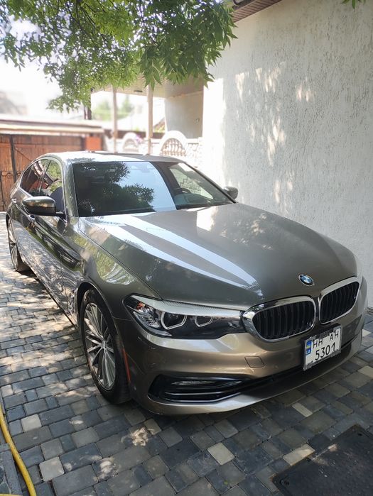 BMW 5 Series 2018 VIN WBAJA9C59JB252202 фото оголошення 8 з 24