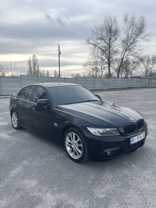 BMW E90 3л 2009 газ