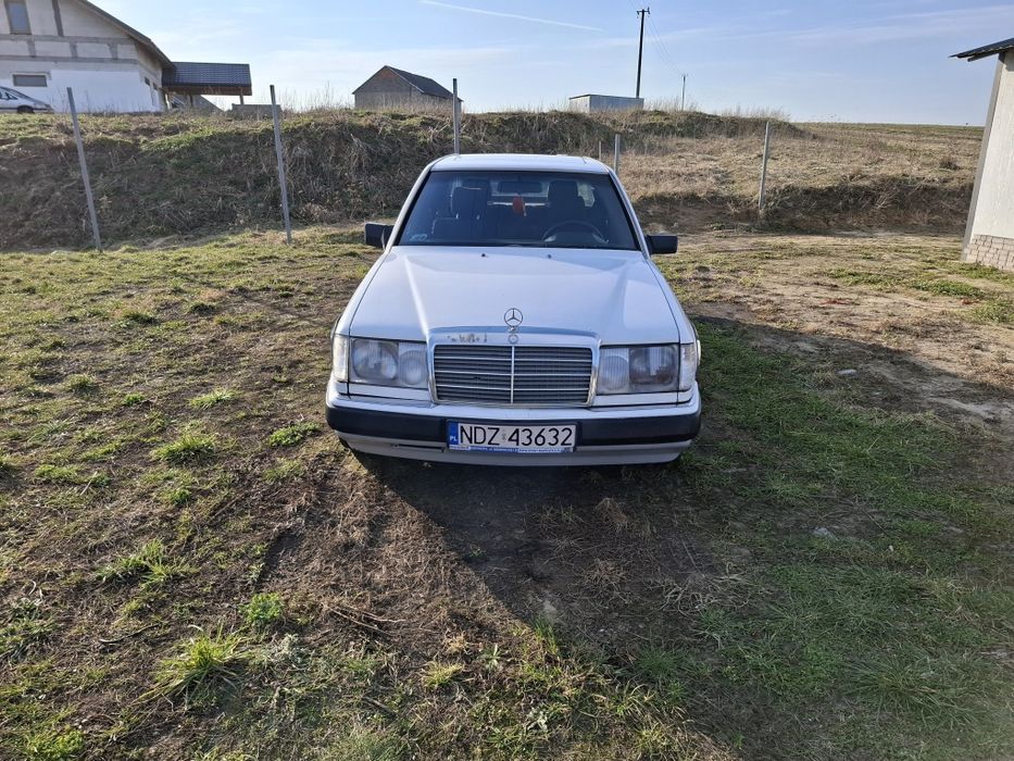 Mercedes 124 2.0D