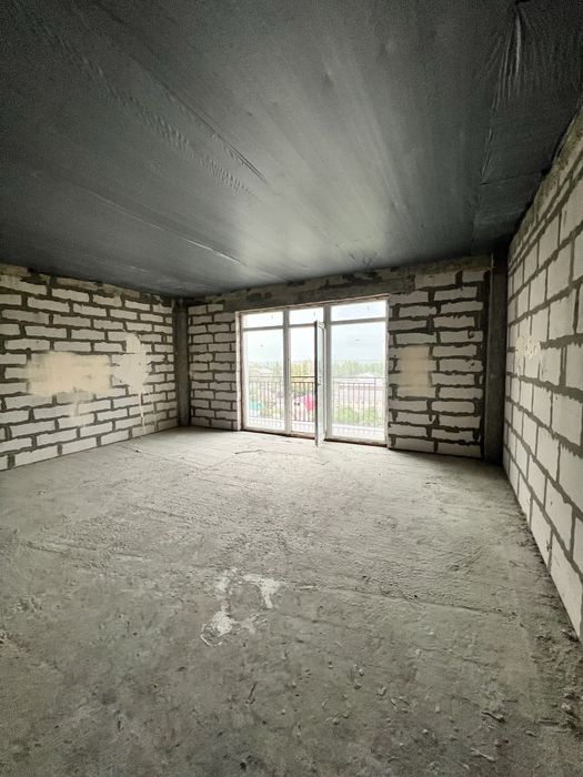 В Продажу 3 к к в Клубному Домі  в Новобудові