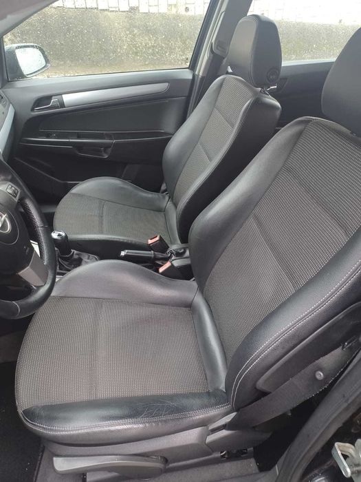 Opel Astra H 1.9 CDTI