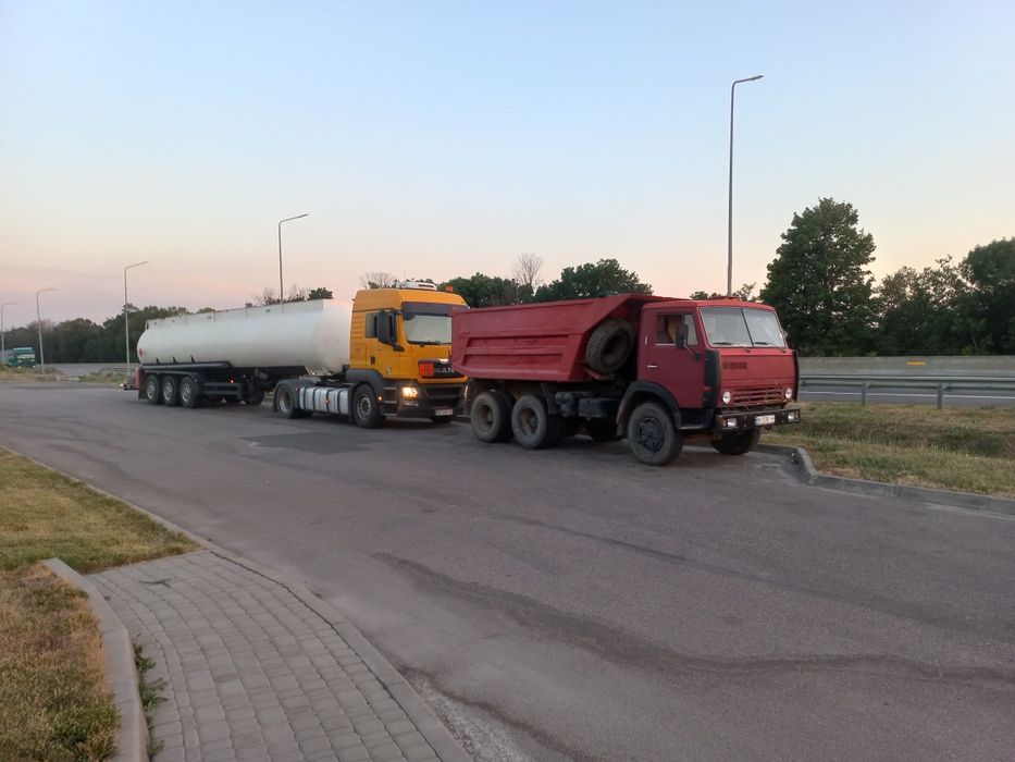 Услуги самосвалов и экскаваторов