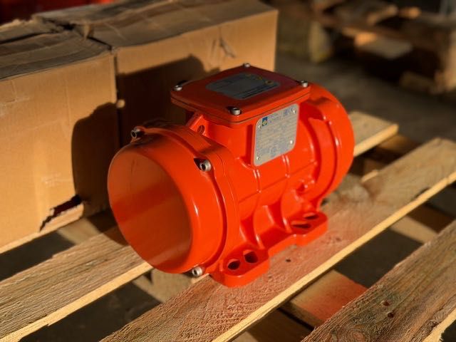 OLI VIBRA silnik wibracyjny do kosza 1.30 kw