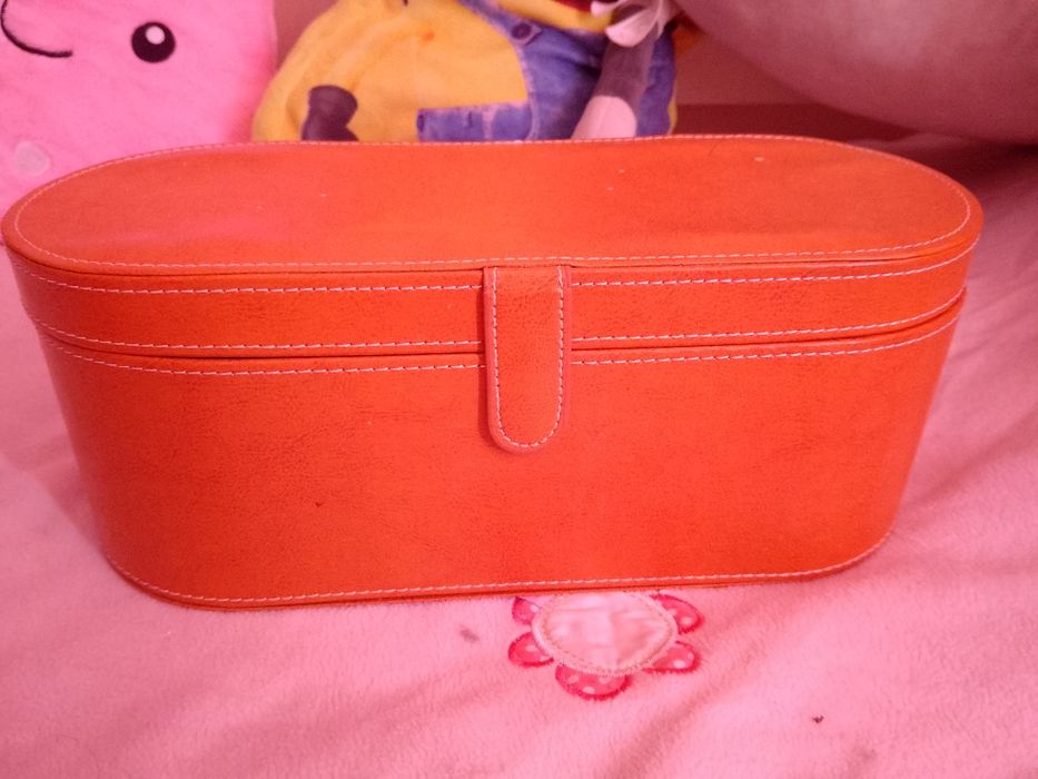 Продам  Dyson фен