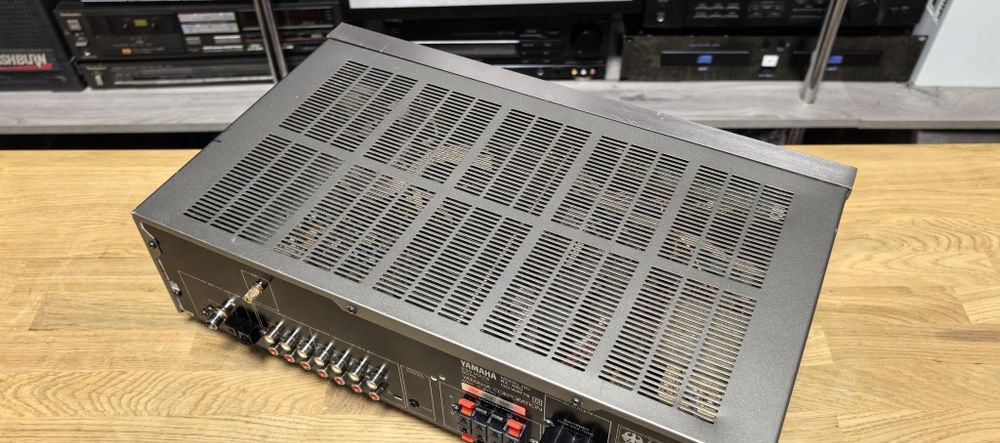 Ресивер Yamaha RX-460/8Ω