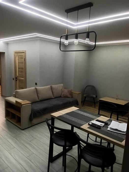 Здаю в оренду 2 кімн, квартиру жк "тріумф"