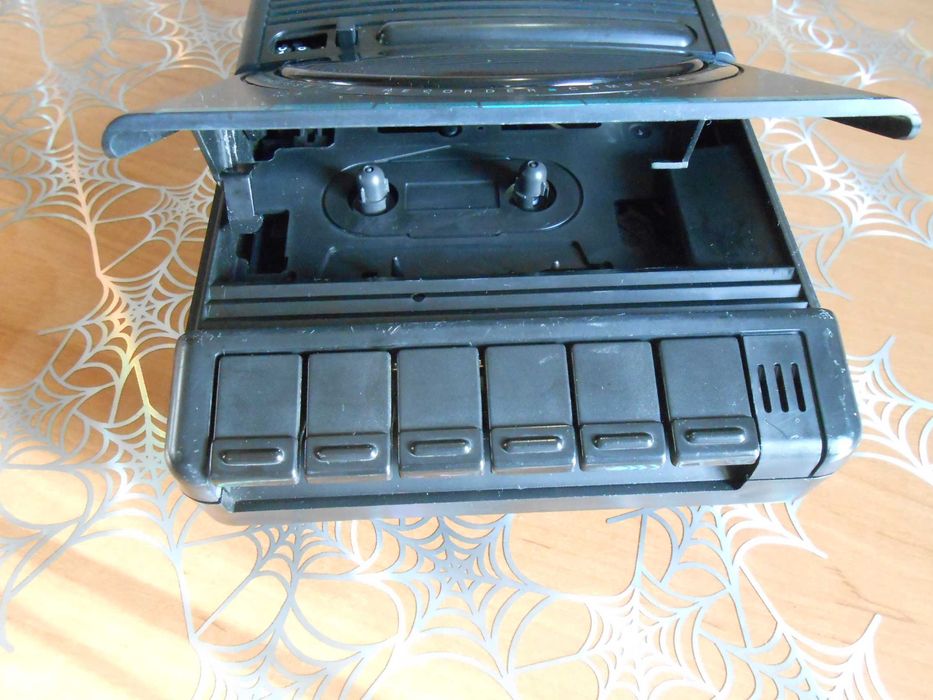 Магнитофон PHILIPS D6280/00