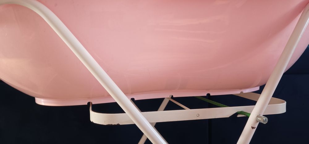 Wanienka ze stelażem