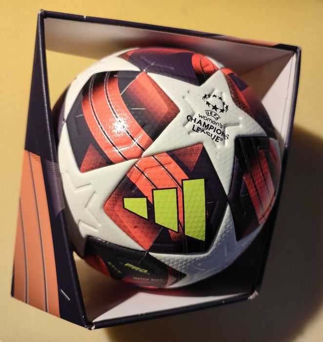 Piłka adidas UWCL Pro 24/25 rozmiar 5 - Multikolor, IS7437