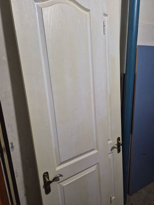 Двері в гарному стані, бу