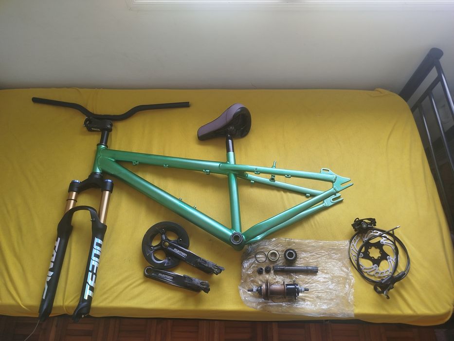 “Peças Dirt Jump completas — venda rápida”