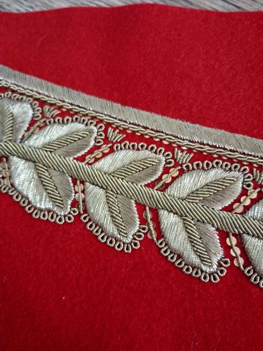 Bajorek ozdoba do płaszcza dekoracja