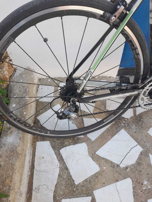 Bicicleta de estrada - Coluer Code (Full Carbono)