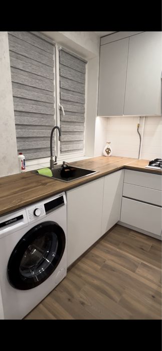 Здаеться подобово на автовокзалі двокімнатна квартира