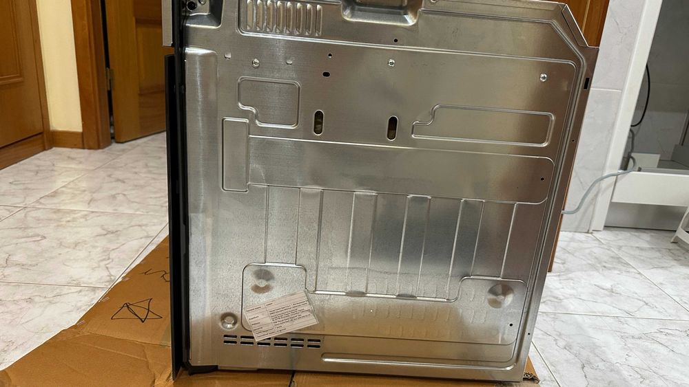 Forno de Encastrar Candy – NOVO a Estrear (Nunca Usado)