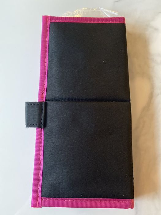 Zestaw 6 pedzli w etiu od Avon