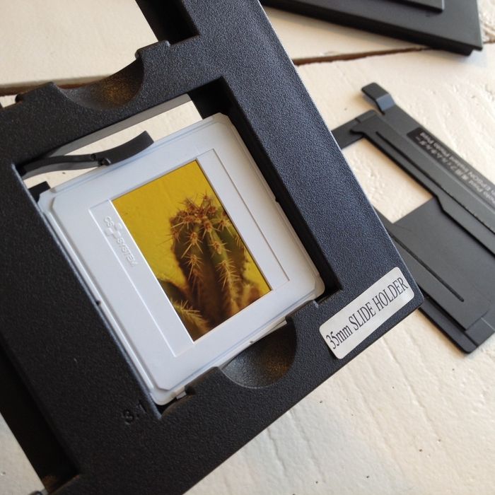 Scanner Microtek para negativos e diapositivos