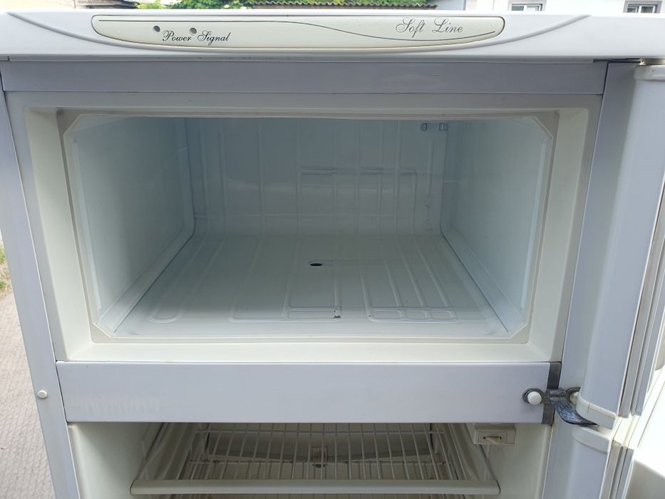 Холодильник вместительный