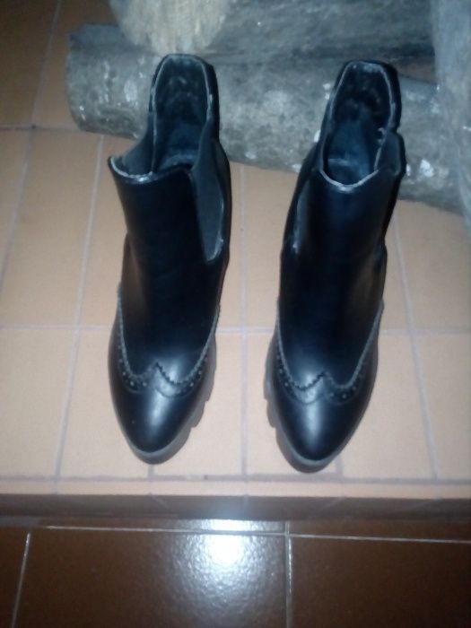 Botas