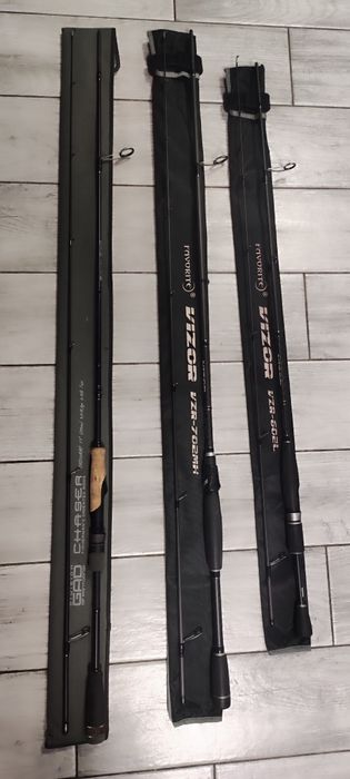 Продам спининги!!!