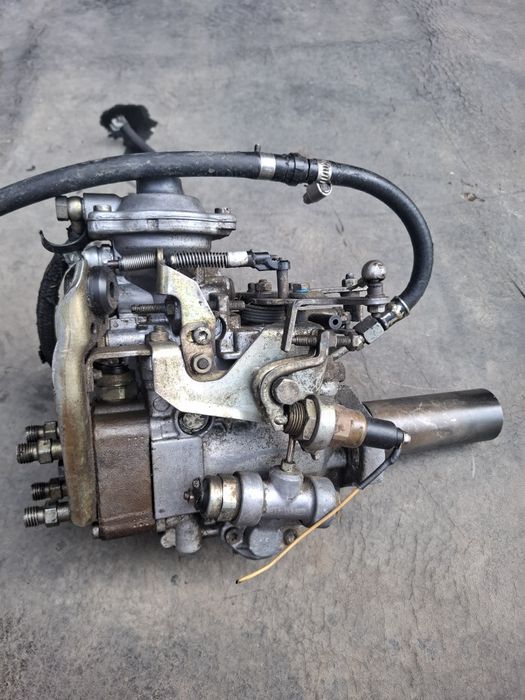 Паливний насос ТНВД Bosch 0460404074 Opel Frontera A / Omega A 2.3 TD