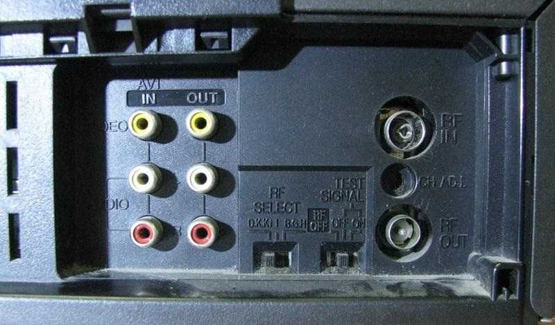 видеомагнитофон panasonic nv-hd625am и universum