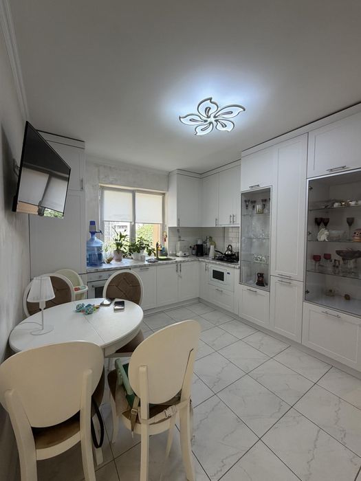 Продам 3-кімн квартиру на Таїрова, Ак.Глушко/пл. Незалежності (3-344-743)