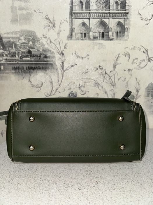 Містка сумка на кожен день