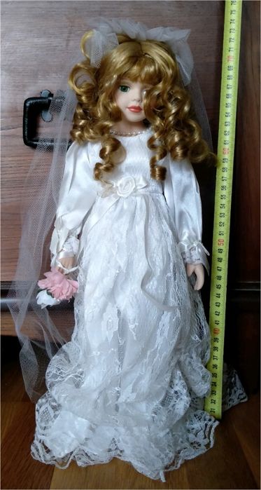 Noiva & Menina das Alianças - bonecas de porcelana