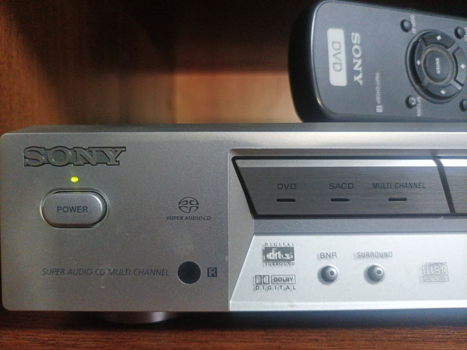 Leitor DVD / SACD Sony DVP-NS700V