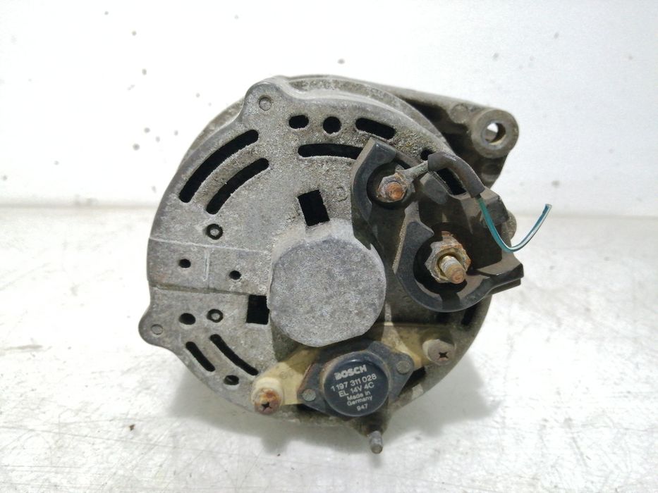 Alternador - OPEL Kadett E (T85) | 84 - 93
