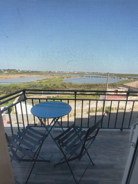 Apartamento T1 mobiliado e equipado com vista salinas — Moncarapacho E Fuseta, Faro