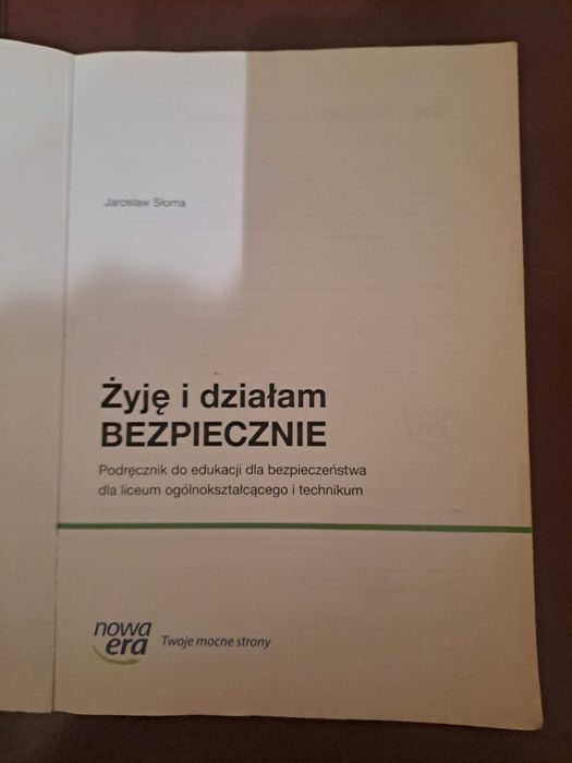 Podrecznik edukacja I bezpieczeństwo