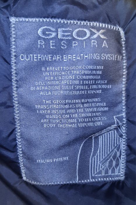 Італійська брендова (фірмова) куртка GEOX RESPIRA