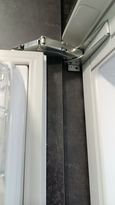 Встроенный холодильник Electrolux No frost
