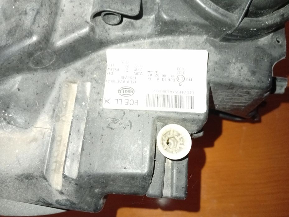 Farol BMW f20 Direito original  serie 1