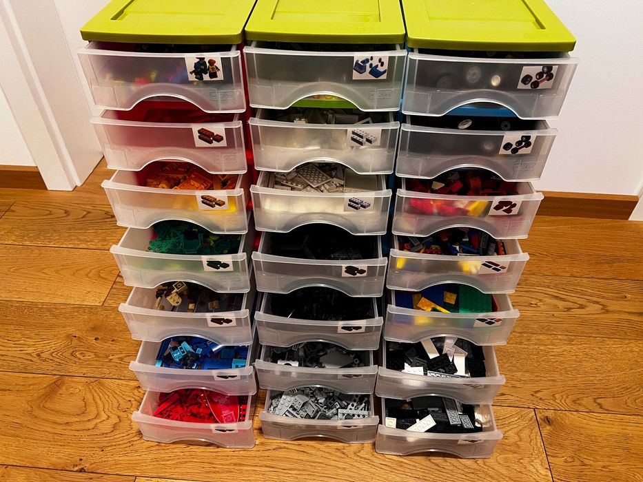 OKAZJA!!! LEGO - kilkanaście zestawów + instrukcje + 21 szufladek