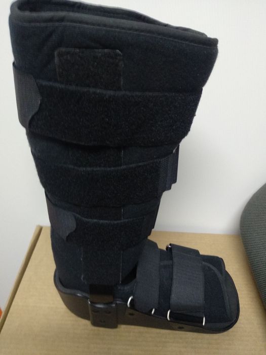 Bota ortopédica Walker boot germânica