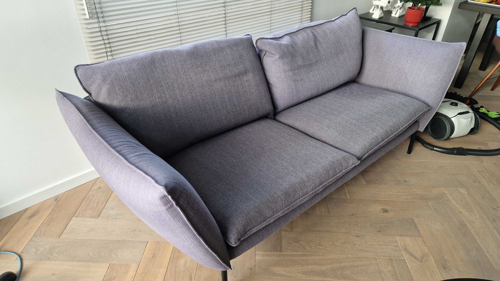 Sofa Hugo Sits Używana kupiona w sklepie NAP - 3500 zł 3 miejscowa