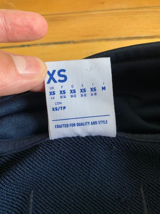 Шикарная женская спортивная кофта олимпийка Reebok Classic оригинал