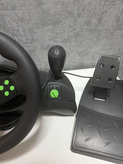 Игровой руль. руль для пк