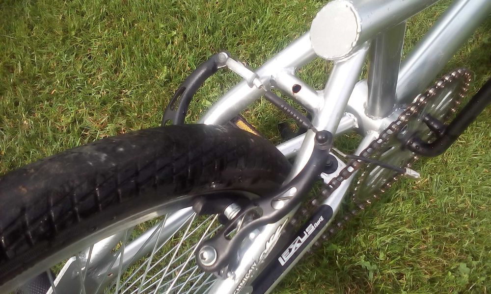 BMX wyczynowy LEXUS koła wzmacniane Rotor
