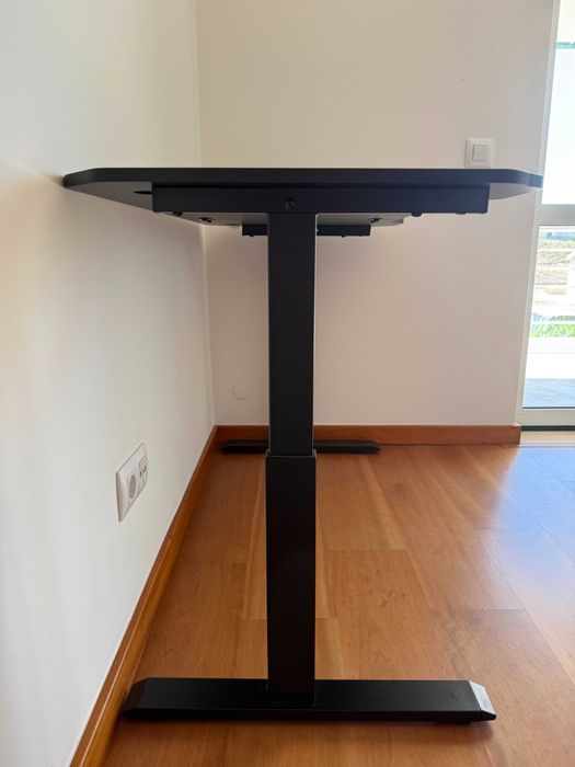 Secretária para Computador 120 × 60 cm – Excelente Estado