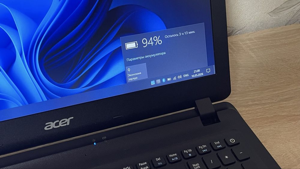 Ноутбук Acer Aspire ES1-532G / Nvidia GeForce 920MX 2 GB / 4 ядра / 3 год. акб / 1 TB HDD