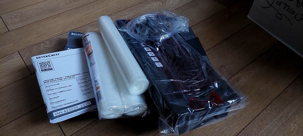 Новий вакууматор Silver Crest + 3 рулони плівки