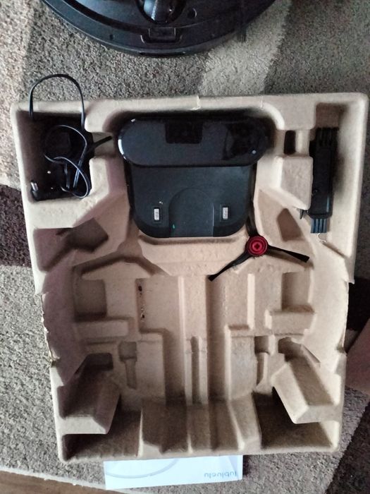 Robot sprzątający Lubluelu