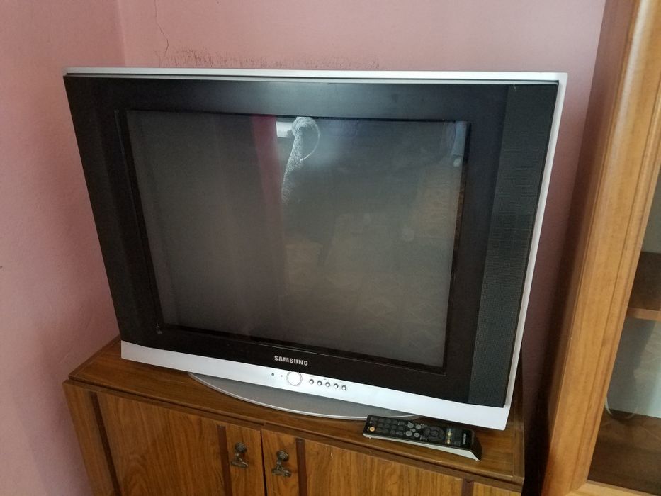 Продам большой телевизор "Sаmsung"