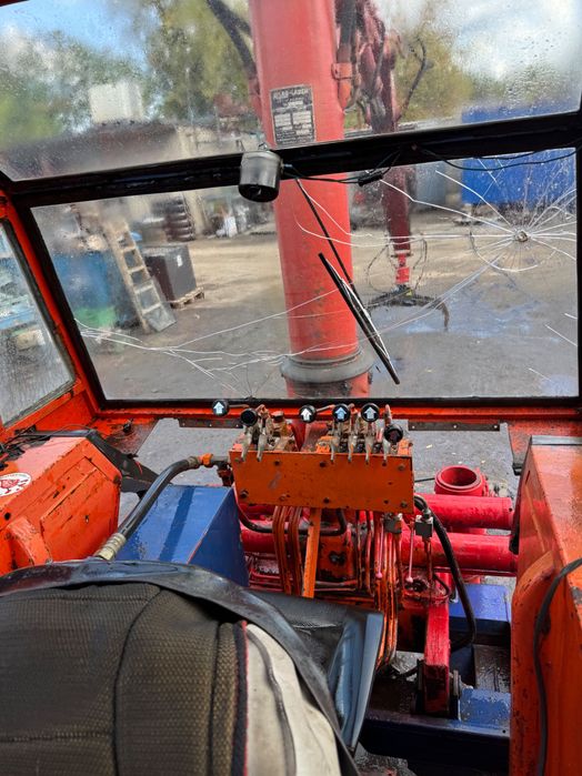 Ciągnik leśny SAME Centurion 75 + żuraw Atlas z chwytakiem do drewna