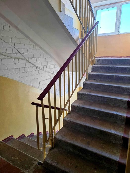 Продаж: ТЕПЛА, ВЕЛИКА, ГАРНА 2-кімн. квартира на ж/м Тополя-1